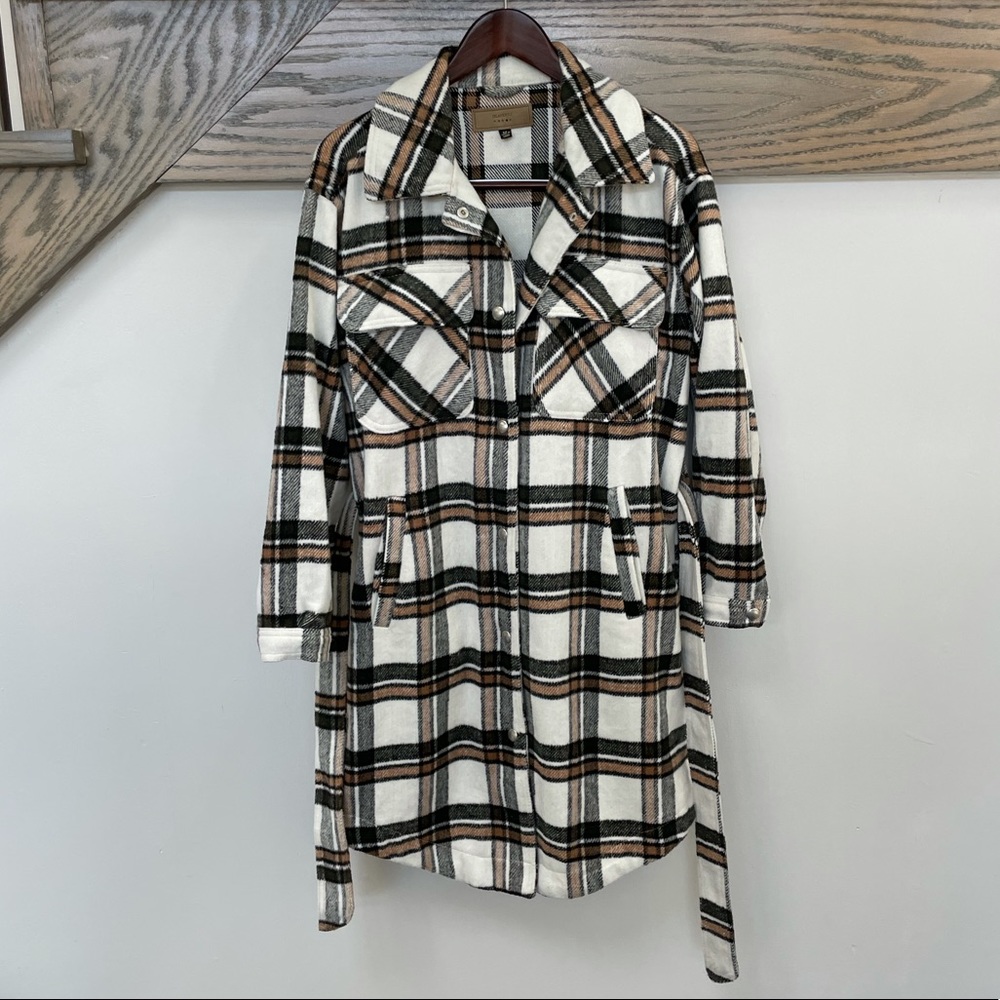 NEW Blank NYC Plaid Button down Long Shacket Coat Size M